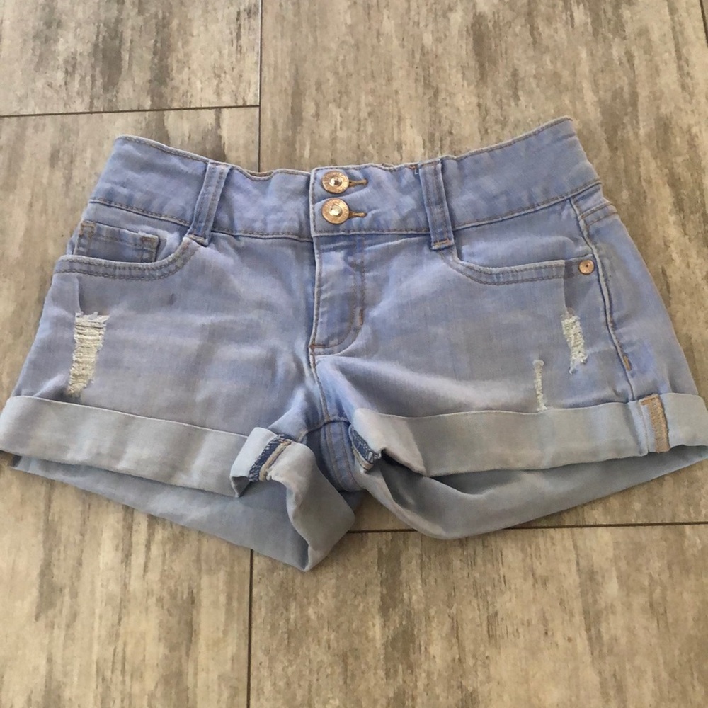 Girls size 8 jean shorts.